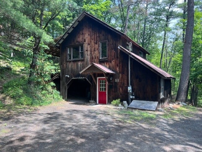 7-21 Jackson Hill Rd