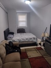 6418 S Eberhart Ave, Unit B in Chicago, IL - Building Photo - Building Photo