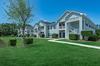 Windsor Place in Jacksonville, NC - Building Photo - Building Photo