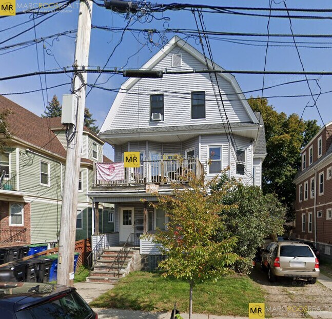 201 College Ave in Somerville, MA - Foto de edificio