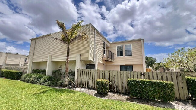 11987 Shakerwood Ln in Wellington, FL - Building Photo - Building Photo