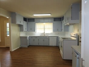 1921 E 5th St in Tyler, TX - Building Photo - Building Photo