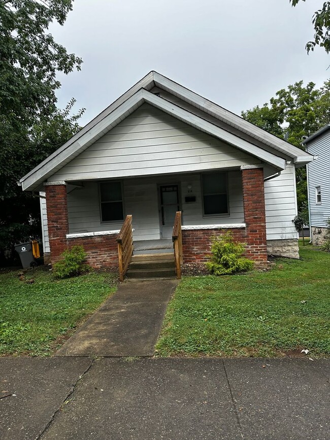 property at 514 S Washington St