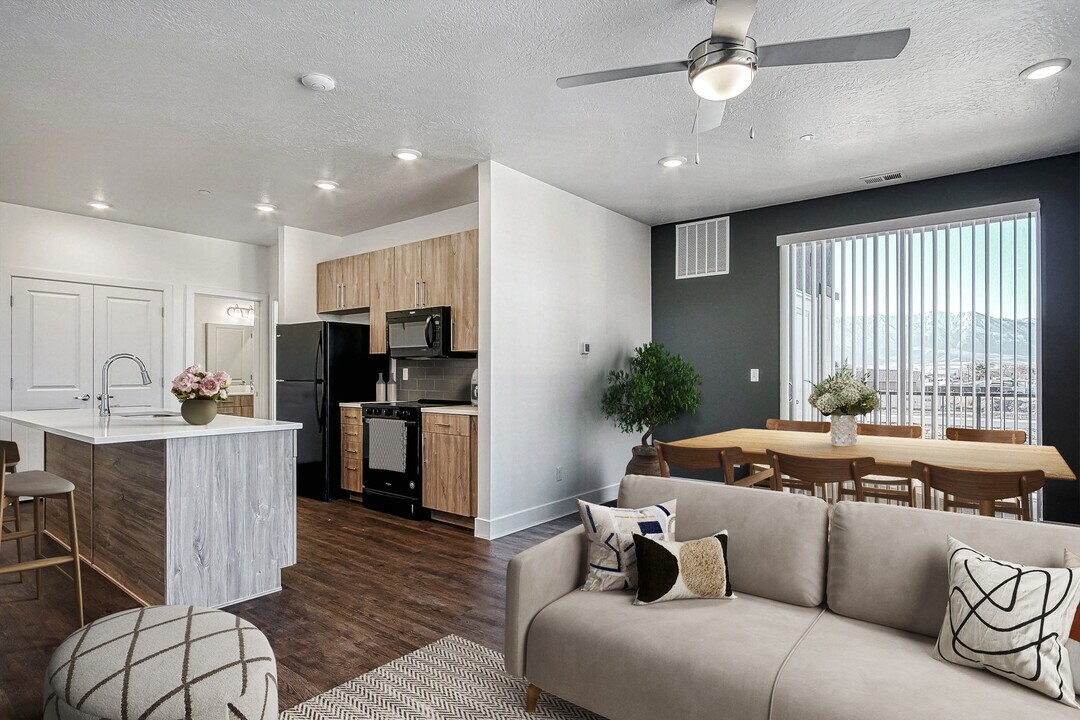 Strata Apartments in Logan, UT - Building Photo