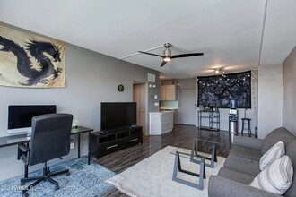 805 N 4th Ave, Unit 501 in Phoenix, AZ - Building Photo - Building Photo