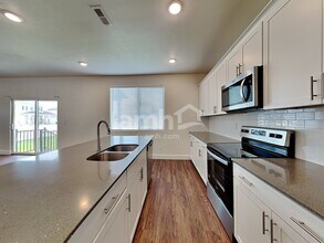 2704 W 3340 S in Syracuse, UT - Building Photo - Building Photo