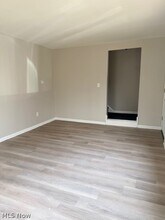 208 Barder Ave in Akron, OH - Building Photo - Building Photo