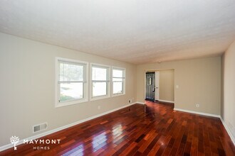 7312 Penland Dr in Riverdale, GA - Building Photo - Building Photo