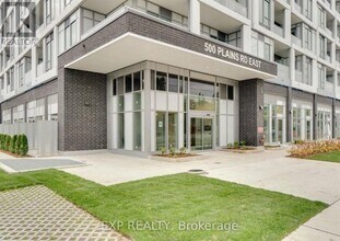 500 Plains Rd E in Burlington, ON - Building Photo - Building Photo