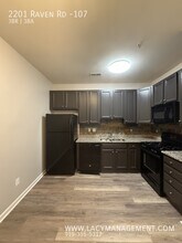 2201 Raven Rd in Raleigh, NC - Building Photo - Building Photo