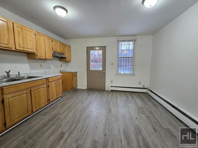 235A Hart St in Brooklyn, NY - Building Photo - Building Photo