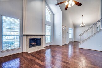 17820 Windflower Way in Dallas, TX - Building Photo - Building Photo