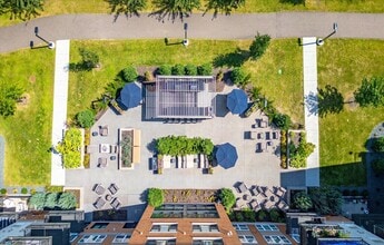 Harbor at Twin Lakes 55+ Apartments in Roseville, MN - Building Photo - Building Photo