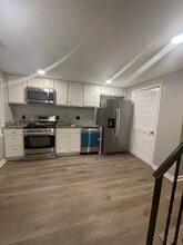 1900 Dutch Village Dr in Hyattsville, MD - Building Photo - Building Photo