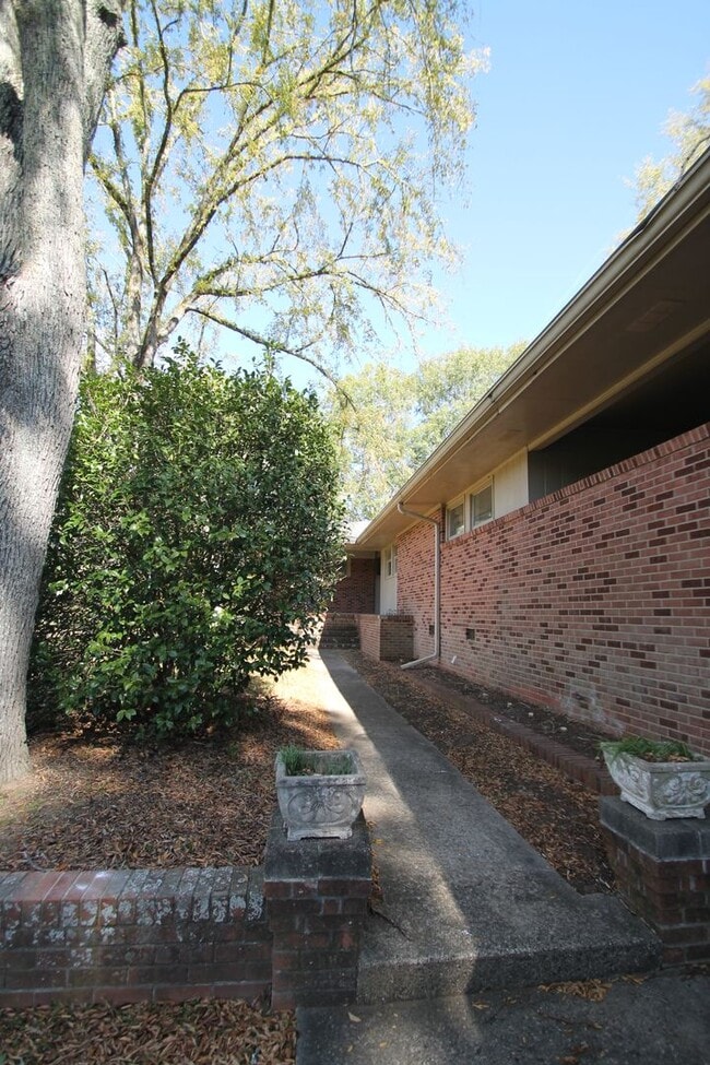 401 Lakeside Dr in Rock Hill, SC - Building Photo - Building Photo