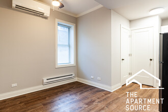 748 W Belden Ave, Unit 115 in Chicago, IL - Building Photo - Building Photo