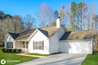 241 Fern Ct in Hampton, GA - Building Photo - Building Photo