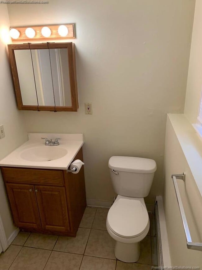 59 Manchester St, Unit 2