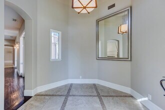 2501 Margaret Dr in Newport Beach, CA - Building Photo - Building Photo