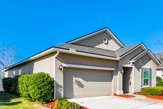 1030 Wetland Ridge Cir in Middleburg, FL - Building Photo - Building Photo