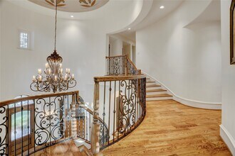 5015 Jason St in Houston, TX - Building Photo - Building Photo