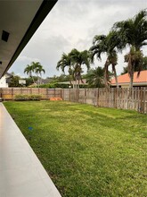 8321 NW 167th Ter in Miami Lakes, FL - Building Photo - Building Photo