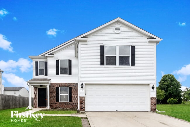 property at 1929 Fountain Cir