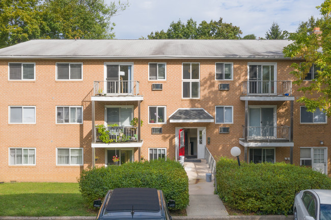 Rosetree Crossing Apartments in Media, PA - Building Photo - Building Photo