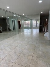 5912 SW 133rd Ct in Miami, FL - Foto de edificio - Building Photo