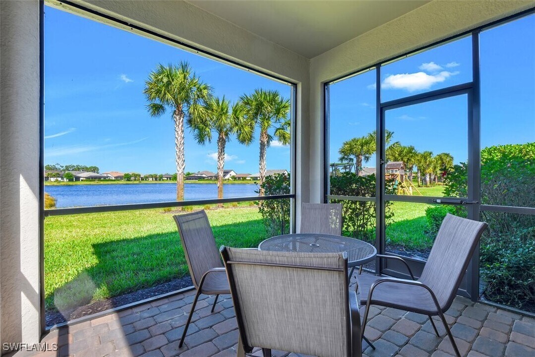 9605 Bexley Dr in Ft. Myers, FL - Building Photo