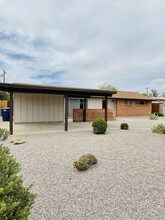 7426 E Montecito Dr in Tucson, AZ - Building Photo - Building Photo