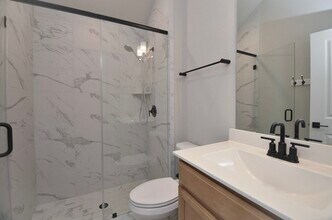 18426 Bluebird Br Ln in Houston, TX - Building Photo - Building Photo