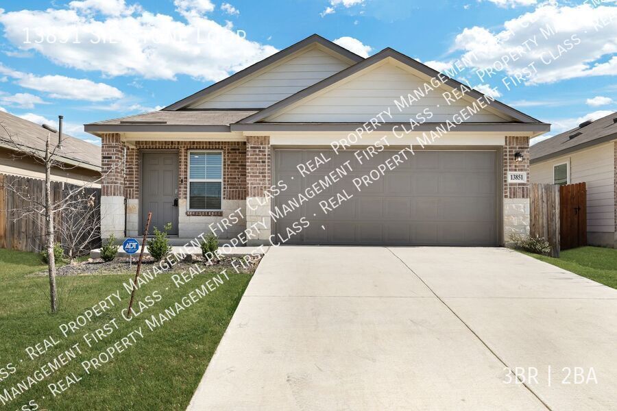 13851 Siltstone Lp in San Antonio, TX - Building Photo
