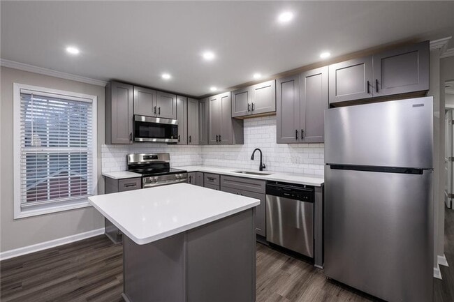 property at 1861 Lyle Ave