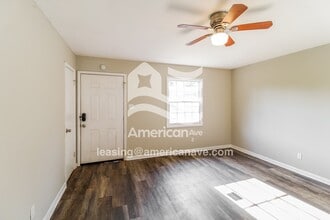 211 Stevens St in Warner Robins, GA - Building Photo - Building Photo