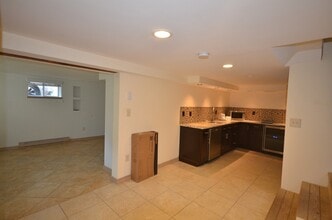 18 Benton Rd in Medford, MA - Building Photo - Building Photo