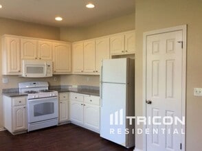 718 Anderson Way in Rio Vista, CA - Building Photo - Building Photo