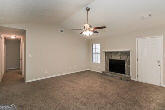 10319 Briarbay Loop in Jonesboro, GA - Building Photo - Building Photo