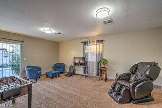 6419 Gunderson Blvd in Las Vegas, NV - Building Photo - Building Photo