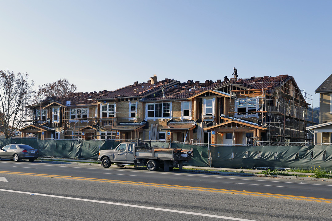 Solera Ranch in Morgan Hill, CA - Building Photo