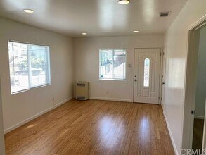 1555 W 204th St in Torrance, CA - Building Photo - Building Photo