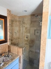 1906 Shadow Bend Dr in Houston, TX - Building Photo - Building Photo