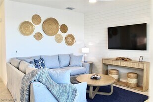 15405 Grn Acrs Ave in Punta Gorda, FL - Building Photo