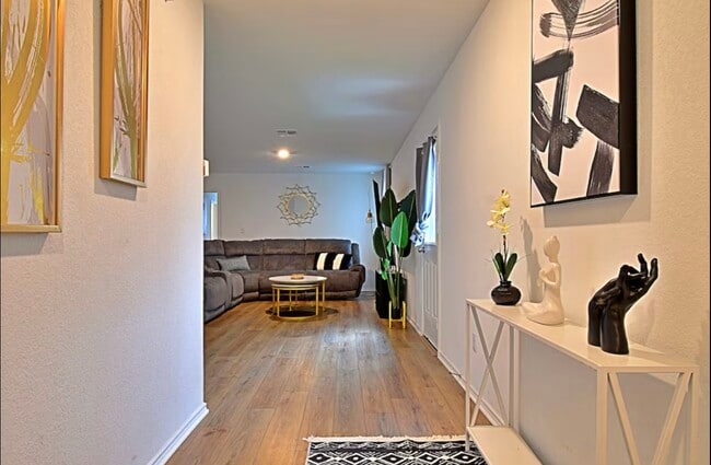13524 Knights Br Dr in Elgin, TX - Building Photo - Building Photo