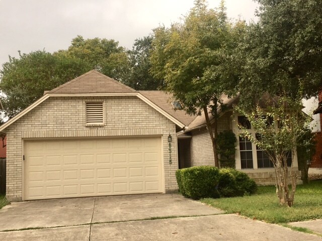 9315 Marble Hill Drive in San Antonio, TX - Building Photo