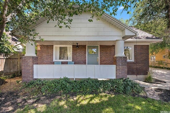 1870 E 3900 S in Holladay, UT - Building Photo - Building Photo