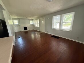 1511 E Edwards Ave in Indianapolis, IN - Building Photo - Building Photo