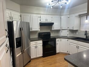 313 Salem Rd in Conway, AR - Building Photo - Building Photo