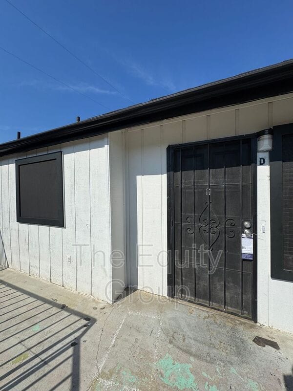 property at 415 N West St