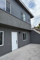 8965 San Juan Ave in South Gate, CA - Building Photo